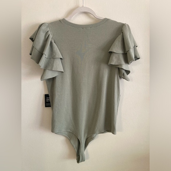 Express Flutter Sleeve Button Suit Green Ribbed XL NWT - Picture 7 of 8